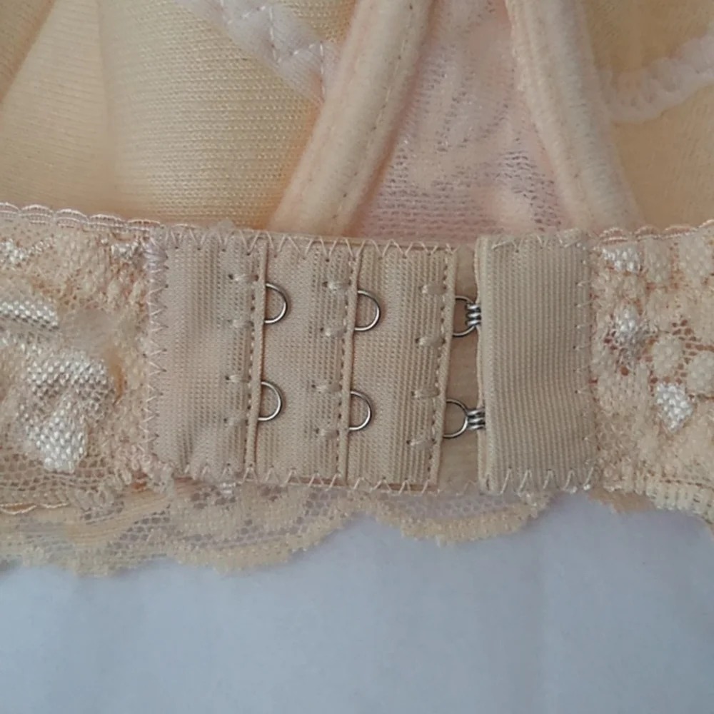 Peach Khaki Lace Push-up Bra, Small - Picture 8 of 14